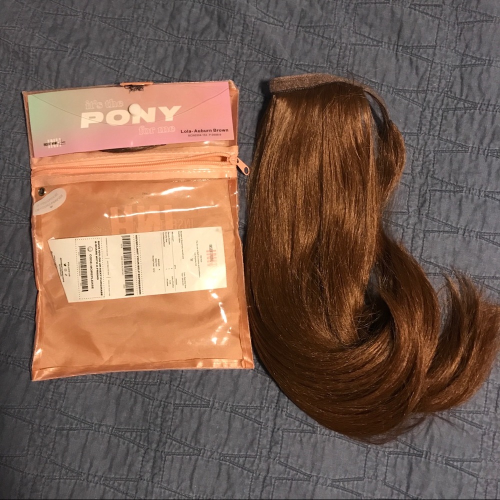 INH Pony brown/auburn